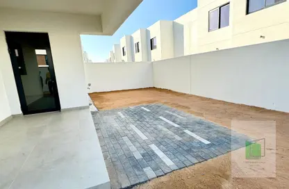 Townhouse - 2 Bedrooms - 3 Bathrooms for sale in Noya 1 - Noya - Yas Island - Abu Dhabi