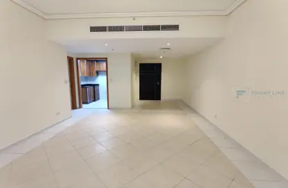 Apartment - 3 Bedrooms - 3 Bathrooms for rent in 21st Century Tower - Sheikh Zayed Road - Dubai