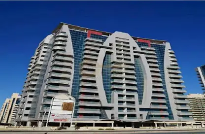 Apartment - 1 Bedroom - 2 Bathrooms for sale in Hub Canal 2 - Hub-Golf Towers - Dubai Sports City - Dubai