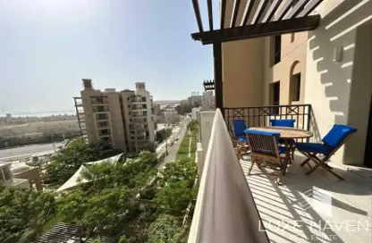 Apartment - 2 Bedrooms - 2 Bathrooms for rent in Rahaal 2 - Madinat Jumeirah Living - Umm Suqeim - Dubai