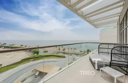 Apartment - 2 Bedrooms - 4 Bathrooms for rent in The 8 - The Crescent - Palm Jumeirah - Dubai