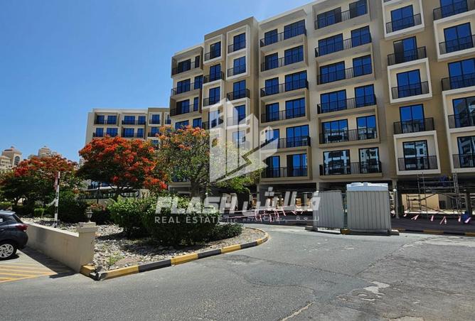 Apartment - 1 Bathroom for sale in Al Hamra Views - Al Hamra Village - Ras Al Khaimah