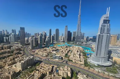 Apartment - 3 Bedrooms - 3 Bathrooms for sale in Burj Royale - Downtown Dubai - Dubai