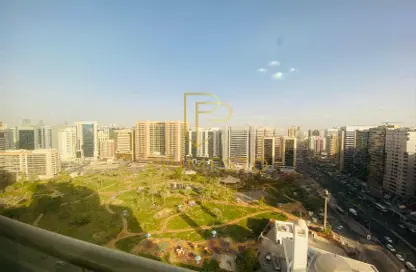 Apartment - 3 Bedrooms - 4 Bathrooms for rent in Garden View Tower - Khalifa Street - Abu Dhabi