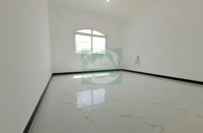 Apartment - 1 Bathroom for rent in Mohamed Bin Zayed Centre - Mohamed Bin Zayed City - Abu Dhabi