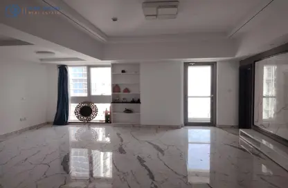 Apartment - 2 Bedrooms - 2 Bathrooms for sale in West Heights 4 - Business Bay - Dubai