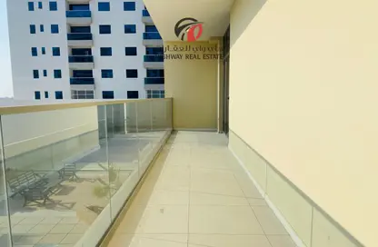 Apartment - 2 Bedrooms - 3 Bathrooms for sale in Diamond Building - Jumeirah Garden City - Al Satwa - Dubai