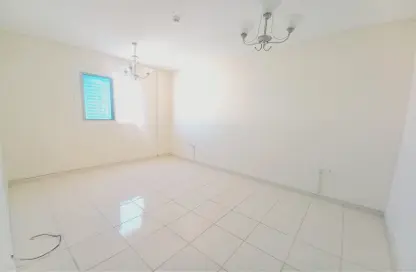 Apartment - 1 Bedroom - 1 Bathroom for rent in Al Qulaya'ah - Al Sharq - Sharjah