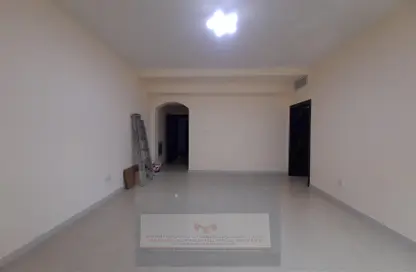 Apartment - 1 Bedroom - 2 Bathrooms for rent in Shabiya 9 - Shabiya - Mussafah - Abu Dhabi