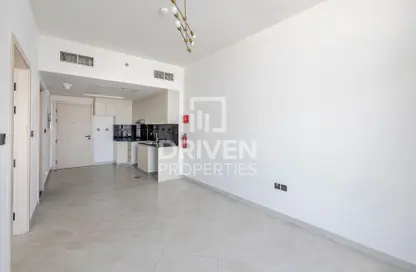 Apartment - 1 Bedroom - 1 Bathroom for rent in Binghatti Avenue - Al Jaddaf - Dubai