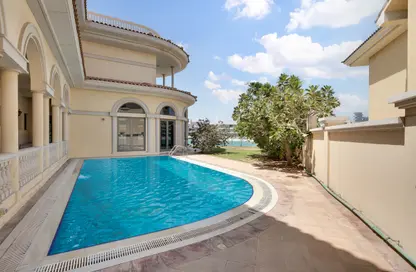 Villa - 5 Bedrooms - 6 Bathrooms for sale in Signature Villas Frond K - Signature Villas - Palm Jumeirah - Dubai