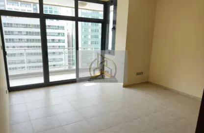 Apartment - 3 Bedrooms - 4 Bathrooms for rent in Khalifa Street - Abu Dhabi