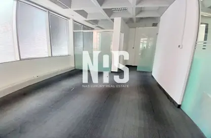 Office Space - Studio - 1 Bathroom for rent in Al Nasr Street - Al Najda Street - Abu Dhabi