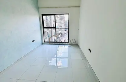 Apartment - 2 Bedrooms - 2 Bathrooms for rent in Lawnz by Danube Block 2 - Lawnz by Danube - International City - Dubai