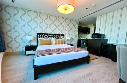 Apartment - Studio - 1 Bathroom for rent in Hamdan Street - Abu Dhabi