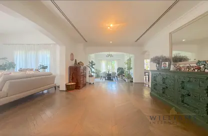 Villa - 5 Bedrooms - 5 Bathrooms for sale in Meadows 2 - Meadows - Dubai