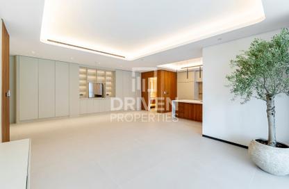 Apartment - 2 Bedrooms - 3 Bathrooms for sale in Building 14 - City Walk - Dubai