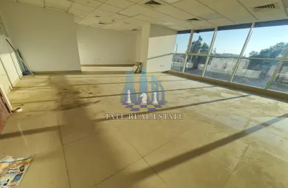 Office Space - Studio - 1 Bathroom for rent in Airport Road - Abu Dhabi