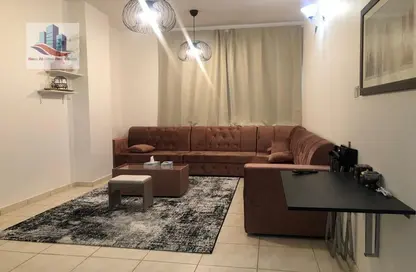 Apartment - 1 Bedroom - 1 Bathroom for rent in Al Khan Lagoon - Al Khan - Sharjah