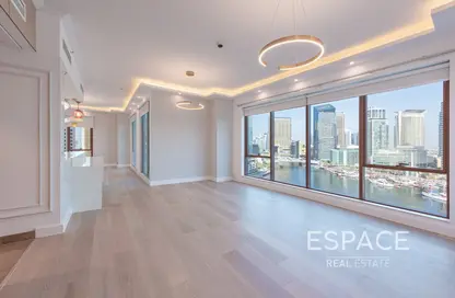 Apartment - 3 Bedrooms - 4 Bathrooms for sale in Delphine Tower - Marina Promenade - Dubai Marina - Dubai