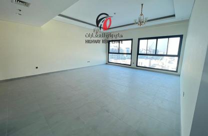 Apartment - 3 Bedrooms - 5 Bathrooms for rent in Al Hudaiba Mall - Al Hudaiba - Al Satwa - Dubai