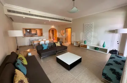 Apartment - 2 Bedrooms - 3 Bathrooms for rent in Al Das - Shoreline Apartments - Palm Jumeirah - Dubai