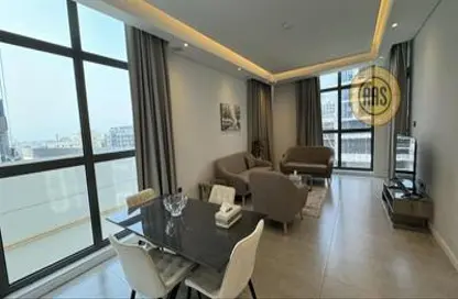 Apartment - 2 Bedrooms - 3 Bathrooms for sale in Diamond Building - Al Satwa - Dubai