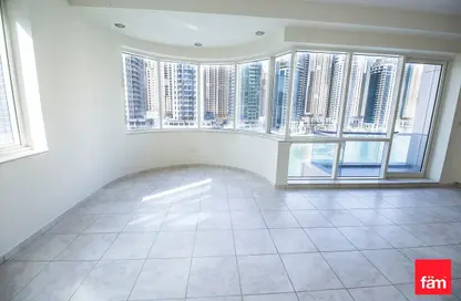 Apartment - 3 Bedrooms - 4 Bathrooms for rent in Ary Marina View Tower - Dubai Marina - Dubai