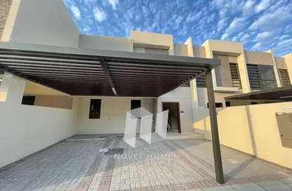 Villa - 3 Bedrooms - 5 Bathrooms for rent in Coursetia - Damac Hills 2 - Dubai