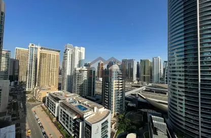 Apartment - 1 Bedroom - 2 Bathrooms for sale in Vida Residences Dubai Marina - Dubai Marina - Dubai