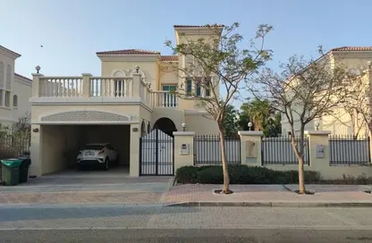 Villa - 2 Bedrooms - 4 Bathrooms for rent in District 9A - Jumeirah Village Triangle - Dubai