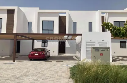 Townhouse - 2 Bedrooms - 3 Bathrooms for rent in Al Ghadeer 2 - Al Ghadeer - Abu Dhabi