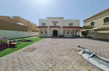 Villa - 5 Bedrooms - 5 Bathrooms for rent in Al Khawaneej - Dubai