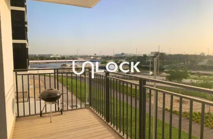 Apartment - 1 Bathroom for rent in Waters Edge - Yas Island - Abu Dhabi