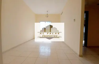 Apartment - 1 Bedroom - 2 Bathrooms for rent in Al Taawoon Tower 1 - Al Taawoon Towers - Al Khan - Sharjah