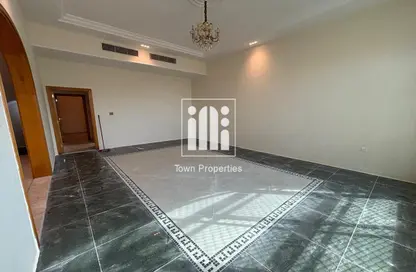 Villa - 6 Bedrooms - 7+ Bathrooms for rent in Al Mushrif - Abu Dhabi