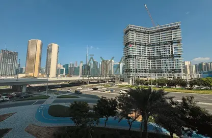 Office Space - Studio - 2 Bathrooms for sale in SOL Bay - Business Bay - Dubai