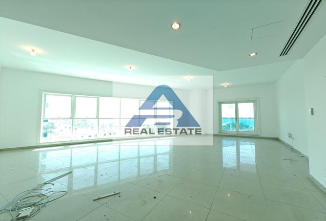 Rent in Corniche Road: 4- BEDROOM WITH MAID ROOM || AMAZING VIEW ...