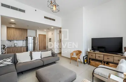 Apartment - 2 Bedrooms - 2 Bathrooms for sale in Parkside - Town Square - Dubai