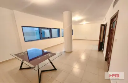 Apartment - 3 Bedrooms - 5 Bathrooms for rent in Electra Street - Abu Dhabi