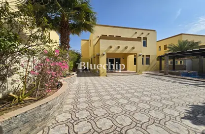 Villa - 3 Bedrooms - 4 Bathrooms for rent in Heritage - Jumeirah Park - Dubai