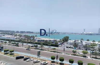 Apartment - 3 Bedrooms - 4 Bathrooms for rent in Nation Towers - Corniche Road - Abu Dhabi