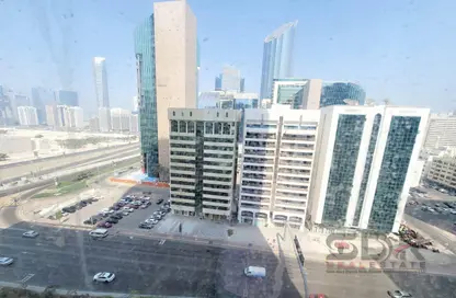 Apartment - 1 Bathroom for rent in Global Tower - Electra Street - Abu Dhabi