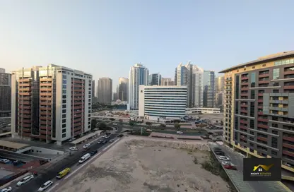 Apartment - 1 Bedroom - 2 Bathrooms for rent in Barsha Heights (Tecom) - Dubai