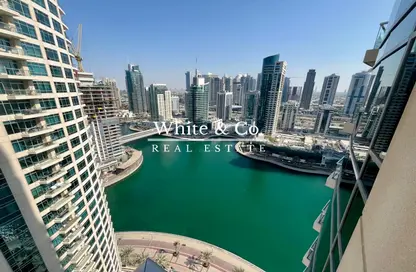 Apartment - 1 Bedroom - 2 Bathrooms for rent in Fairfield Tower - Park Island - Dubai Marina - Dubai