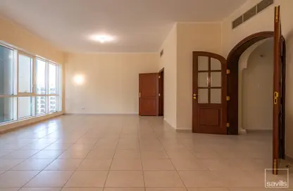 Apartment - 3 Bedrooms - 4 Bathrooms for rent in Al Salam Tower - Tourist Club Area - Abu Dhabi