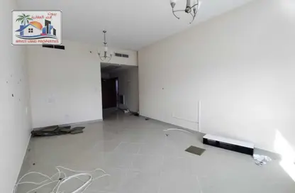 Apartment - 1 Bedroom - 2 Bathrooms for rent in Al Majaz 1 - Al Majaz - Sharjah