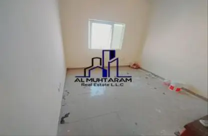 Apartment - 1 Bathroom for rent in Fire Station Road - Muwaileh - Sharjah