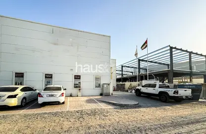 Warehouse - Studio for rent in Al Khawaneej 1 - Al Khawaneej - Dubai