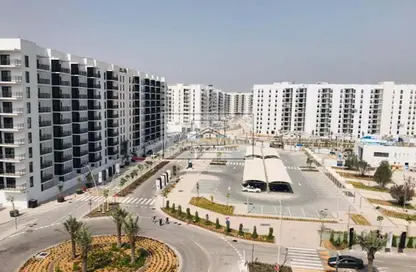 Apartment - 3 Bedrooms - 4 Bathrooms for rent in Waters Edge - Yas Island - Abu Dhabi